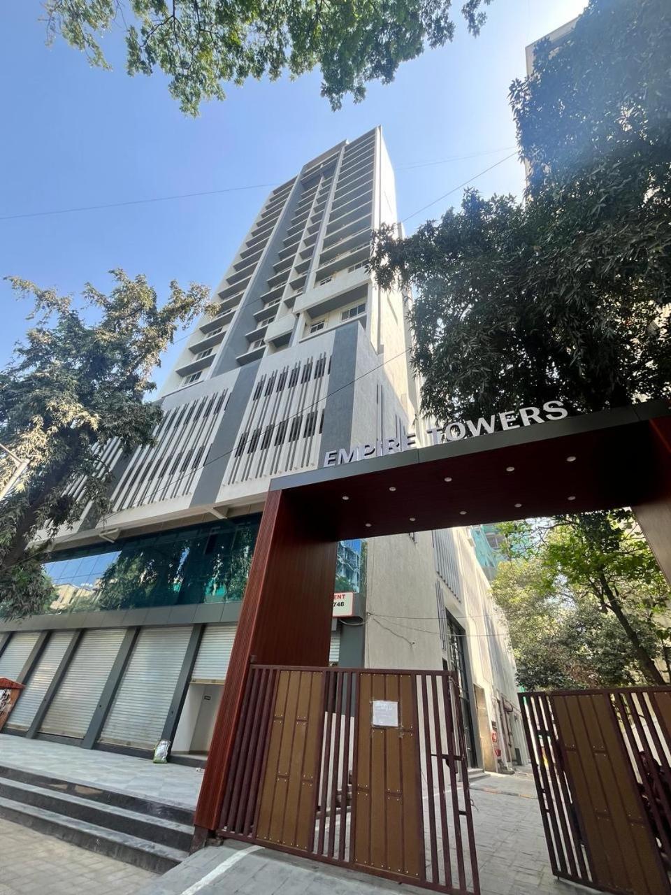 Hsquare Luxury Goregaon Apartemen Mumbai